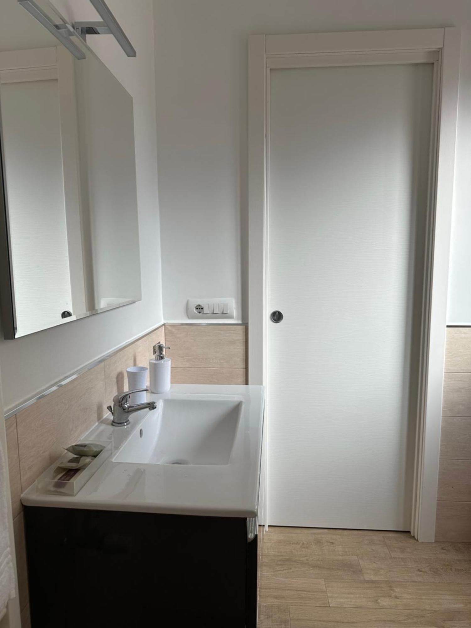 Toi Apartments Brindisi Bagian luar foto